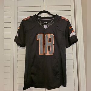 Pre-owned PEYTON MANNING Denver Broncos Women's Jersey.